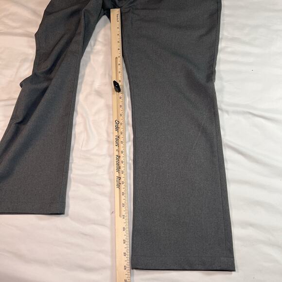 Bluffworks Gramercy Pants Men’s Size 34x30 Gray Regular Fit Flat Front Straight - Picture 5 of 15